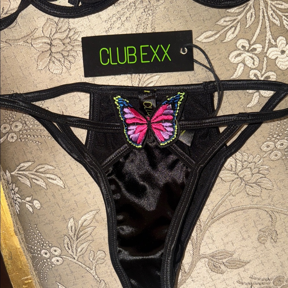 Club Exx Black Butterfly Lingerie Set - Picture 3 of 5